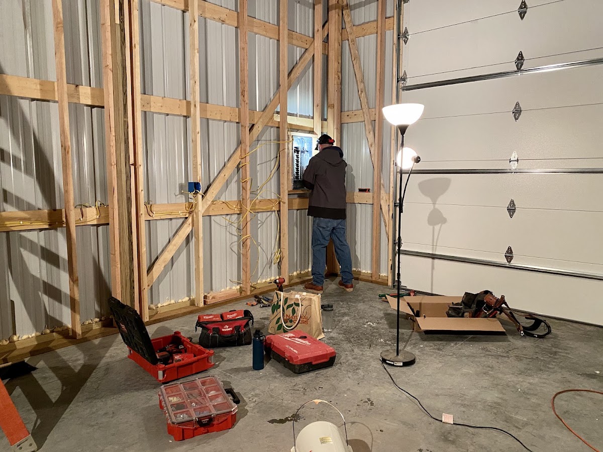 Inrush Electric wiring a newly framed garage wall
